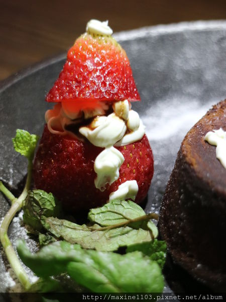 IMG_4882.JPG IMG_4882.JPG