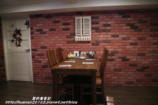 雀爾斯Cheers：【台北內湖區】精緻異國料理『雀爾斯 Cheers』美式運動主題餐廳、下班小酌好去處 ~