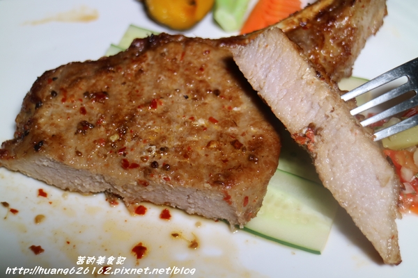 雀爾斯Cheers：【台北內湖區】精緻異國料理『雀爾斯 Cheers』美式運動主題餐廳、下班小酌好去處 ~