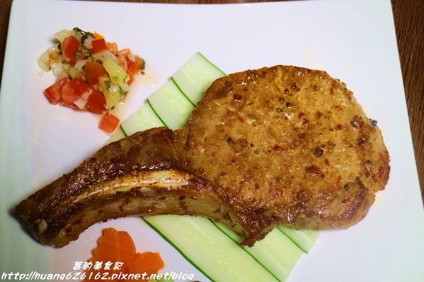 雀爾斯Cheers：【台北內湖區】精緻異國料理『雀爾斯 Cheers』美式運動主題餐廳、下班小酌好去處 ~