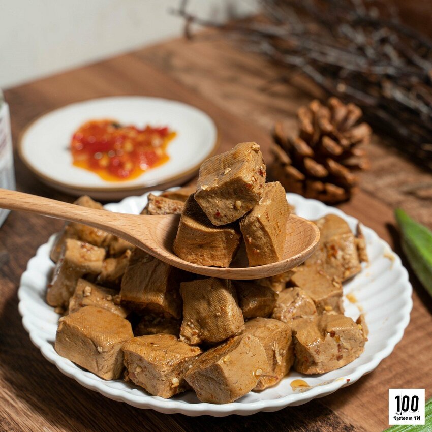 【宅配美食】軒記 台灣肉乾王｜即「嗑」救援！冰鎮滷味免開火直接吃！ | 別墅裡的 100 種味道