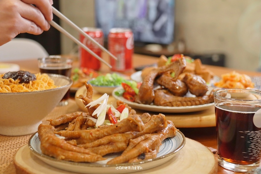 網購冷凍滷味推薦 | 軒記台灣肉乾王 | 想吃秘製滷味宅配免排隊，冷凍庫就是你的滷味小櫥櫃！