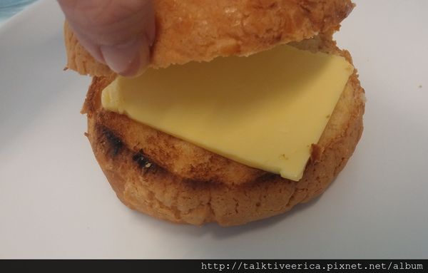 『呷』「捷運南京三民站」☆ 萬芳冰室 ☆ 香港茶餐廳豬排飯好好味