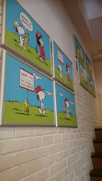 查理布朗咖啡CHARLIE BROWN CAFE TAIWAN：高雄~超好拍主題餐廳 查理布朗咖啡 CHARLIE BROWN CAFE TAIWAN~史奴比上菜囉~