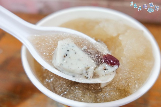 三坑高記手工粉圓 螞蟻豆花香氣濃郁,復古風環境有特色！【基隆美食】 @J&A的旅行