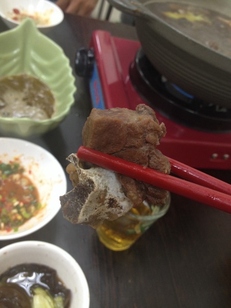 小名羊肉爐:<口碑券004>小名羊肉爐-花不到三百元讓你吃到咩咩叫 小名羊肉爐:<口碑券004>小名羊肉爐-花不到三百元讓你吃到咩咩叫