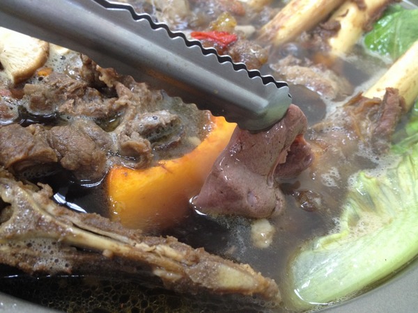 小名羊肉爐:<口碑券004>小名羊肉爐-花不到三百元讓你吃到咩咩叫 小名羊肉爐:<口碑券004>小名羊肉爐-花不到三百元讓你吃到咩咩叫