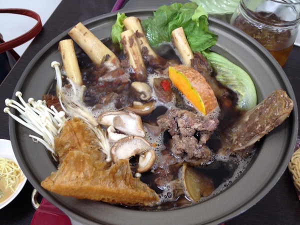 小名羊肉爐:<口碑券004>小名羊肉爐-花不到三百元讓你吃到咩咩叫 小名羊肉爐:<口碑券004>小名羊肉爐-花不到三百元讓你吃到咩咩叫