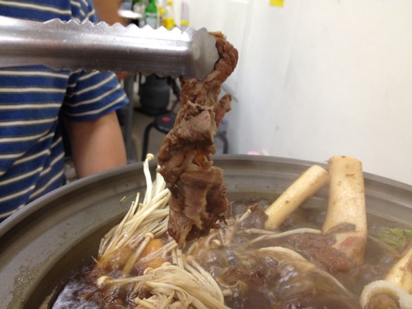 小名羊肉爐:<口碑券004>小名羊肉爐-花不到三百元讓你吃到咩咩叫 小名羊肉爐:<口碑券004>小名羊肉爐-花不到三百元讓你吃到咩咩叫