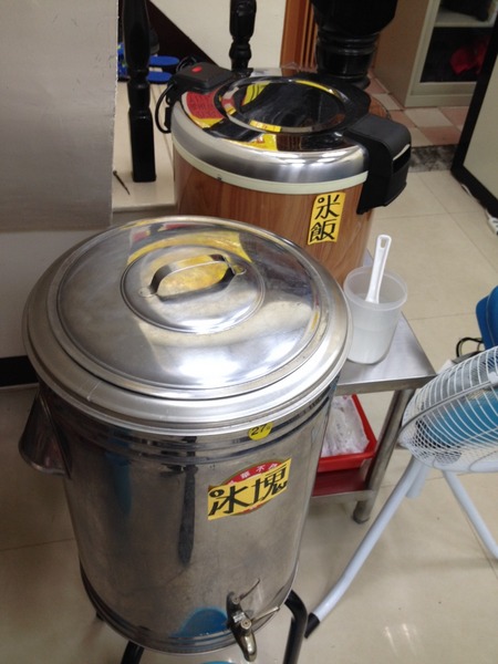 小名羊肉爐:<口碑券004>小名羊肉爐-花不到三百元讓你吃到咩咩叫 小名羊肉爐:<口碑券004>小名羊肉爐-花不到三百元讓你吃到咩咩叫