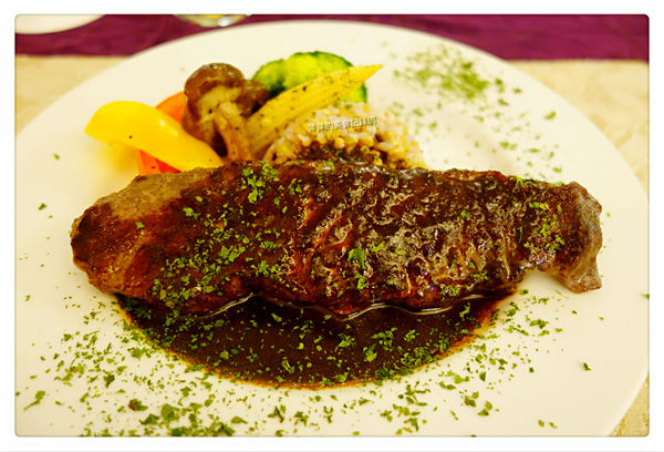 摩賽卡法式茶館 ~ 永康商圈法式茶館吃牛排/燉豬腳．喝好茶 - 捷運東門站