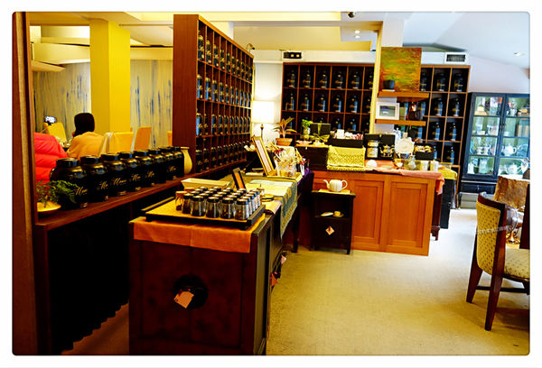 摩賽卡法式茶館 ~ 永康商圈法式茶館吃牛排/燉豬腳．喝好茶 - 捷運東門站