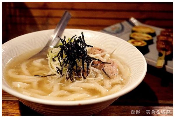 三輪仔串燒：【雲林‧虎尾】三輪仔燒烤店‧串燒／酒戶‧獨特日式居酒風格／下班後放鬆的好去處