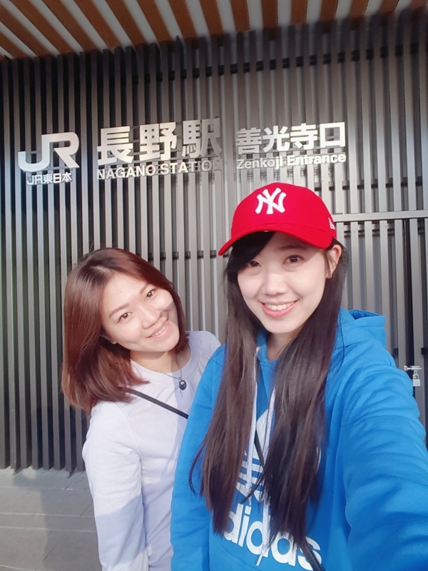 SelfieCity_20180421082821_org.jpg SelfieCity_20180421082821_org.jpg