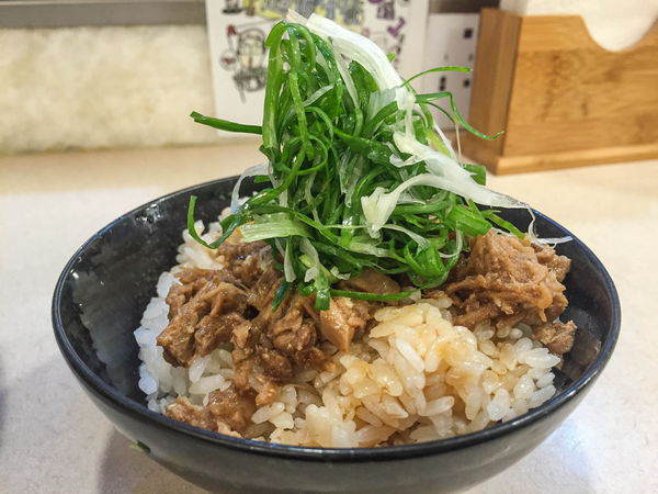 特濃屋 - 像座山一樣的特二郎拉麵