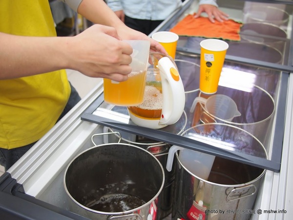 禪茶(逢甲店)：【食記】台中Zen Tea 禪茶逢甲店專訪@西屯逢甲夜市 : 成本不妥協,用心選料做好茶