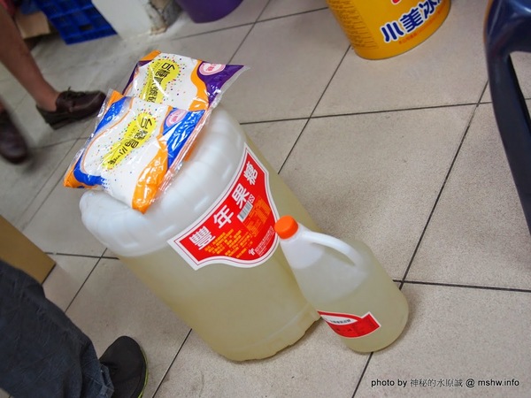 禪茶(逢甲店)：【食記】台中Zen Tea 禪茶逢甲店專訪@西屯逢甲夜市 : 成本不妥協,用心選料做好茶