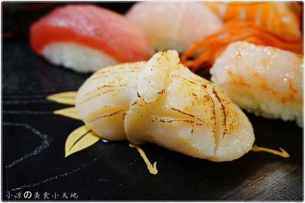 厚切の鲑鱼亲子丼,深海的美味啵滋啵滋在嘴里跳动,cp值破表!