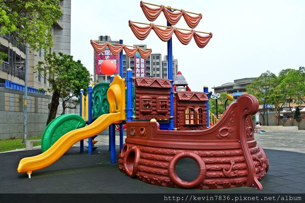 桃園景點~元生公園紫藤花海的浪漫與美麗/星河親子公園的兒童小樂園,IG最夯打卡熱點趕緊來唷
