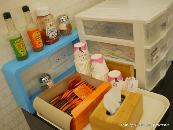 喵匠義式麵坊：【食記】台中喵匠義式麵坊@沙鹿捷運BRT靜宜大學 : 不只是可愛! 給你暖暖幸福的平價美味義式料理