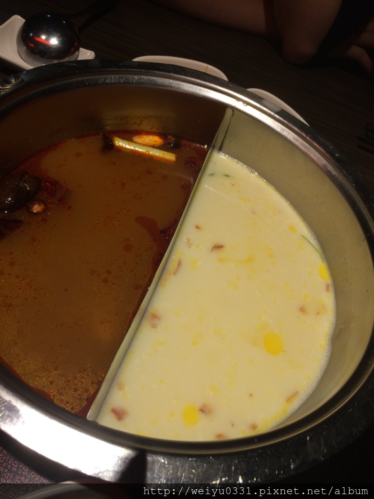 捷運古亭站人氣美食、王品集團羅斯福路人氣小火鍋－《聚 北海道昆布鍋》