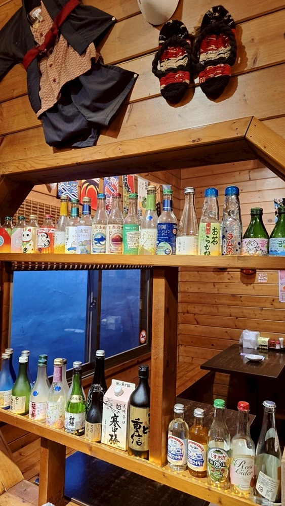 在地達人帶路!春花炭火串燒,日式氛圍,明太子串燒、嫩肩牛排,晚餐小酌的好去處!!