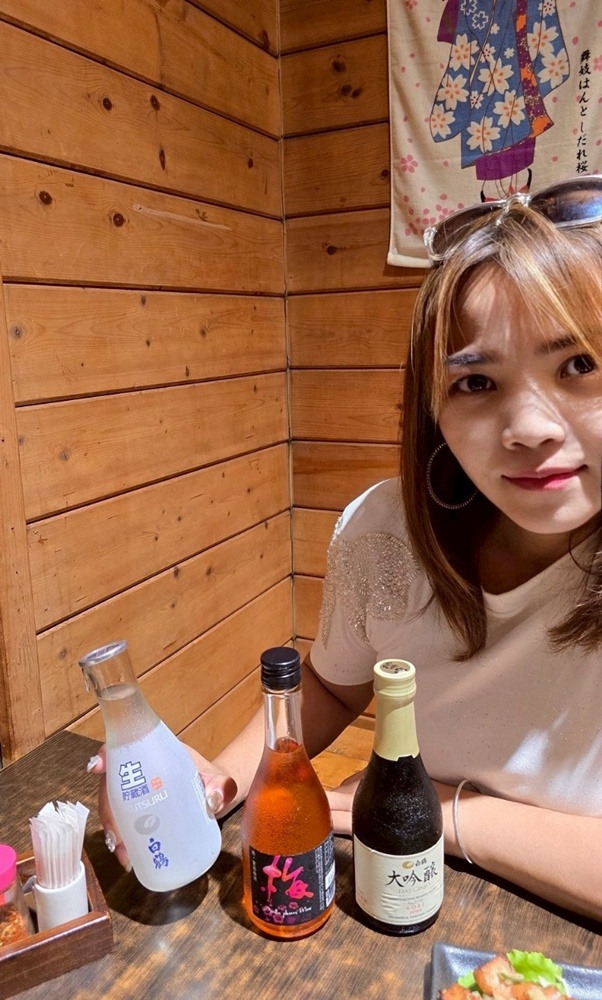 在地達人帶路!春花炭火串燒,日式氛圍,明太子串燒、嫩肩牛排,晚餐小酌的好去處!!