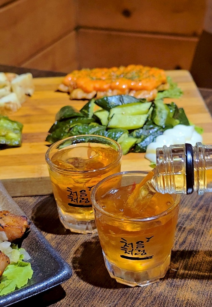 在地達人帶路!春花炭火串燒,日式氛圍,明太子串燒、嫩肩牛排,晚餐小酌的好去處!!