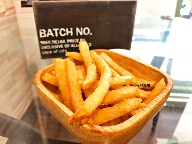 【台中 北區】高沐 Pasta&Steak 🍝位在科博館附近，網路聲浪超高，一致好評無雷的平價義式料理，實際走一遭後，我想我們夫妻倆的嘴巴有問題吧！！