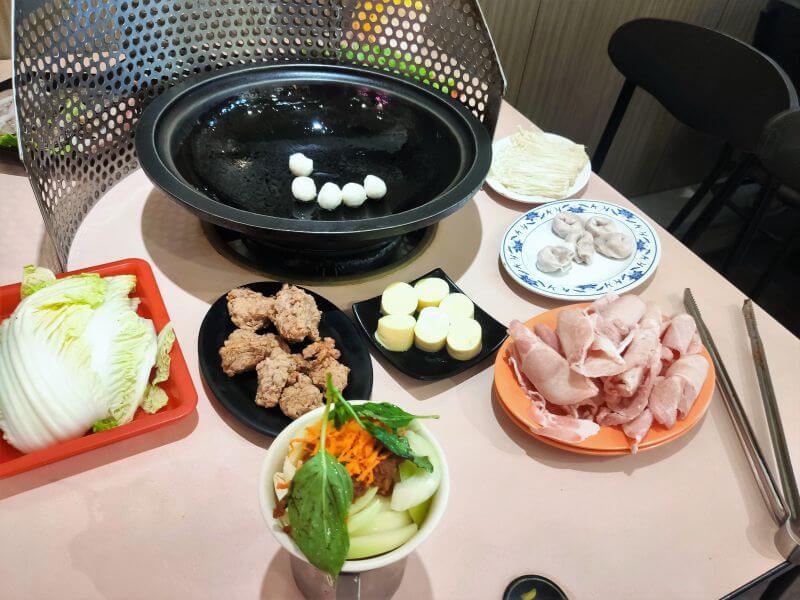 三好美平價火鍋 炒料