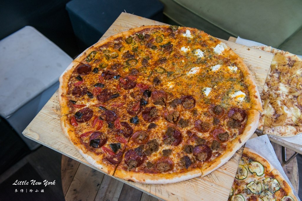 小紐約披薩Little New York~道地的美式靈魂,黃金比例麵皮耐人尋味!國父紀念館站美食推薦 - 麥仔の生活日記