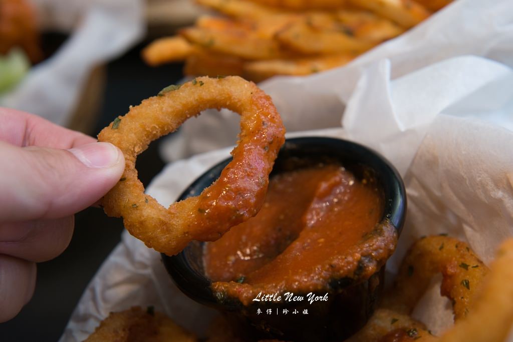 小紐約披薩Little New York~道地的美式靈魂,黃金比例麵皮耐人尋味!國父紀念館站美食推薦 - 麥仔の生活日記