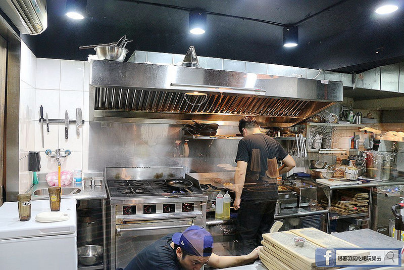 信義區美式BING 繽17