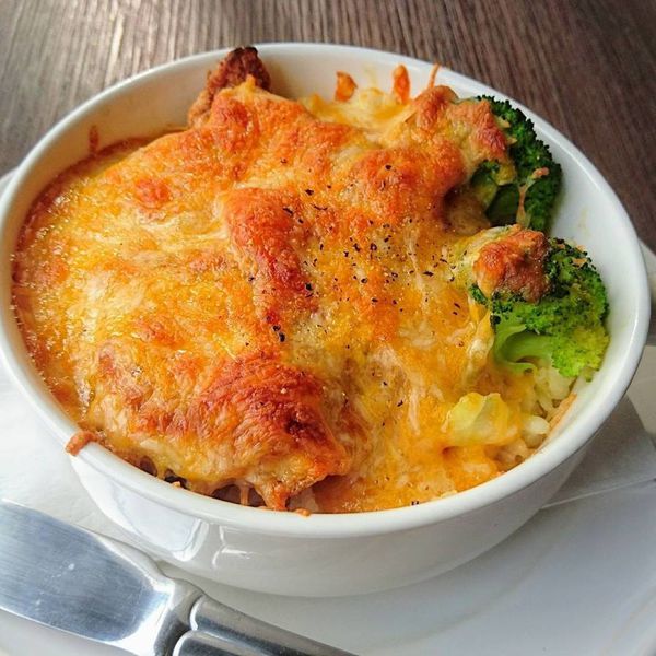 28577442_1802188719812809_5974036747440210911_n