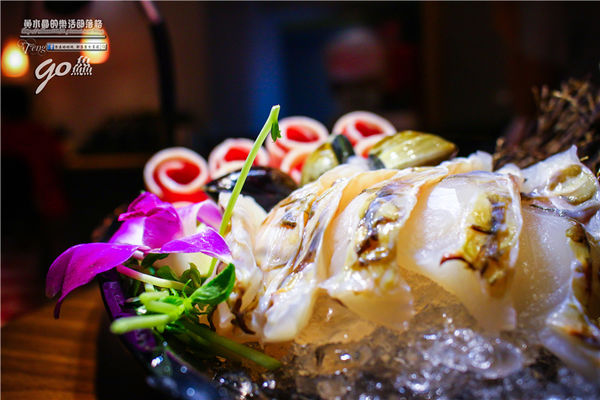 go鱻 海鮮涮涮鍋~桃園八德直營店(夠鮮、有夠新鮮,海大蝦產地直送、N訪登場)