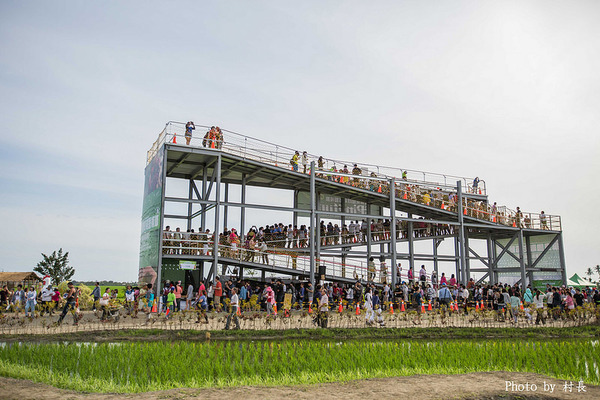 LINE FRIENDS彩繪稻田:【遊記】{屏東。南州}「全球首發 LINE FRIENDS彩繪稻田」就在2015屏東國際彩稻藝術節 LINE FRIENDS彩繪稻田:【遊記】{屏東。南州}「全球首發 LINE FRIENDS彩繪稻田」就在2015屏東國際彩稻藝術節