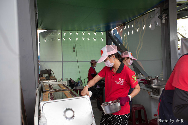 LINE FRIENDS彩繪稻田:【遊記】{屏東。南州}「全球首發 LINE FRIENDS彩繪稻田」就在2015屏東國際彩稻藝術節 LINE FRIENDS彩繪稻田:【遊記】{屏東。南州}「全球首發 LINE FRIENDS彩繪稻田」就在2015屏東國際彩稻藝術節