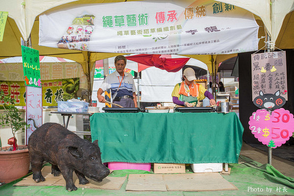 LINE FRIENDS彩繪稻田:【遊記】{屏東。南州}「全球首發 LINE FRIENDS彩繪稻田」就在2015屏東國際彩稻藝術節 LINE FRIENDS彩繪稻田:【遊記】{屏東。南州}「全球首發 LINE FRIENDS彩繪稻田」就在2015屏東國際彩稻藝術節