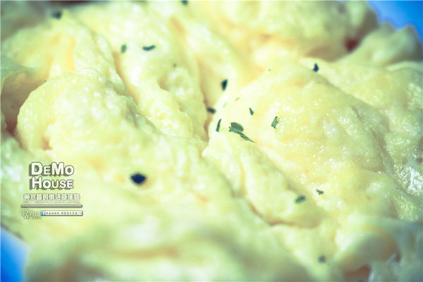 DEMO HOUSE早午餐-桃園市/桃園區(快帶您的毛小孩來共進餐點)