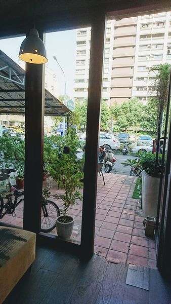 26165879_1737391576292524_2574502619298487332_n