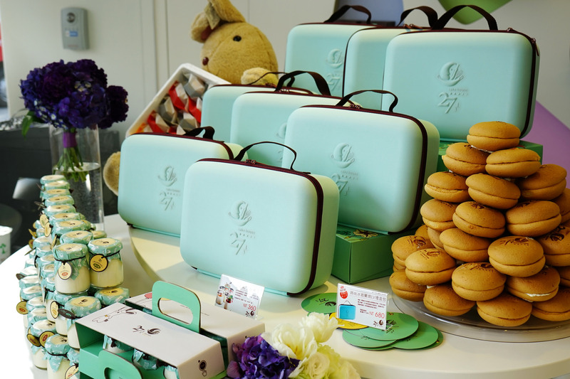 27 1/3cake house--台灣大道的小地標--時尚超強設計，引領新流行--冰岩菓燒、塔菲糖、手工布丁--米其林三星甜點不可不嚐