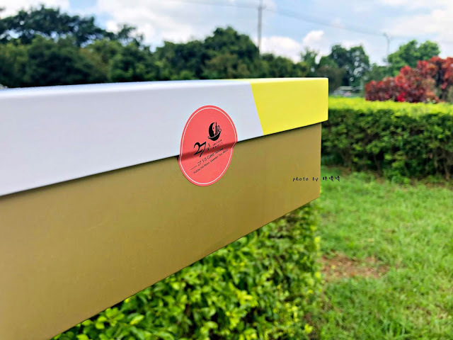 【台中 南屯】27 1/3 Cake house🎁中秋送禮新選擇，流心月餅，不用加熱，切開就是爆炸流心，價格也很合理，吃不到美心，這個也好推薦啊！！