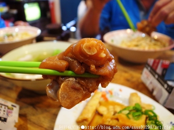 【美食特搜。屏東內埔鄉】老實麵懷舊麵館。走進懷舊風味的時光機 回到老實年代吃碗老實麵