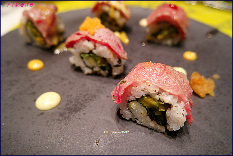 w hotel taipei - the kitchen table buffet