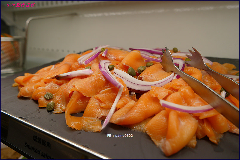 w hotel taipei - the kitchen table buffet