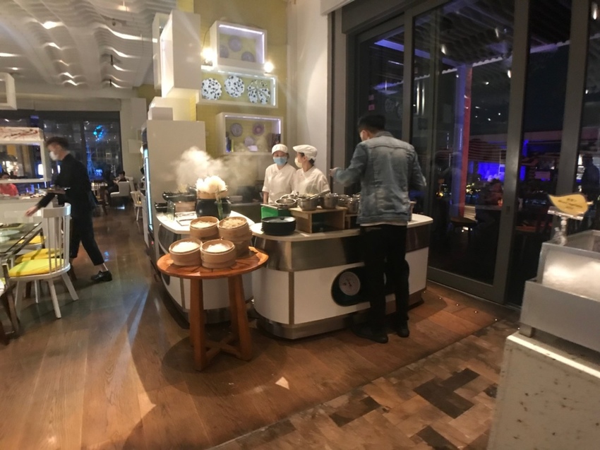 The kitchen table_200526_0011.jpg