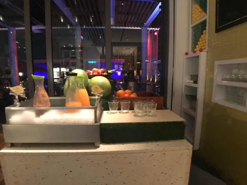 The kitchen table_200526_0012.jpg