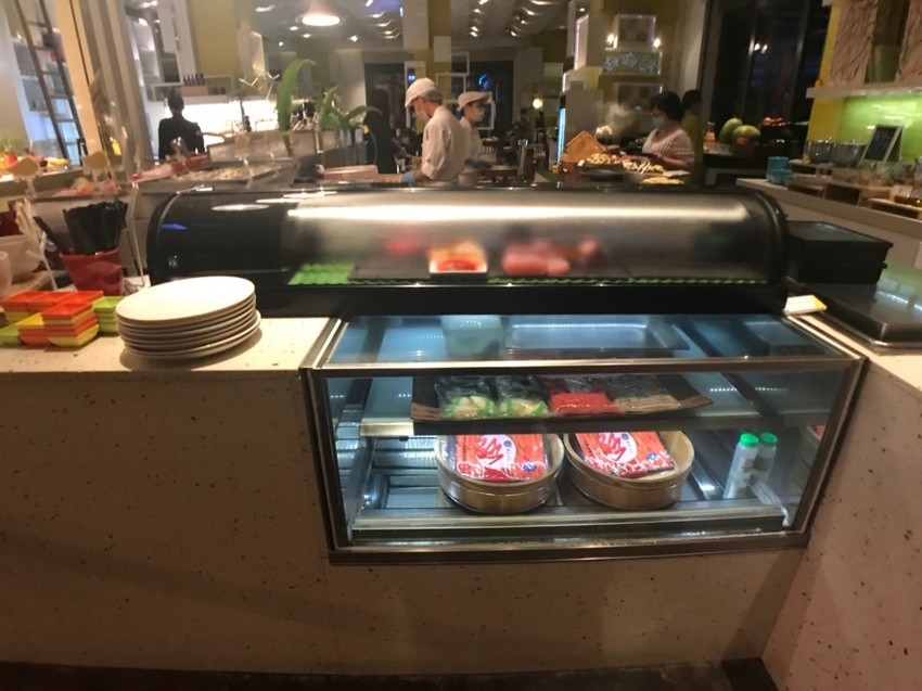 The kitchen table_200526_0017.jpg