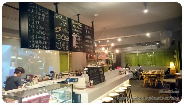 民生社區超值早午餐。「派森烘焙廚房」- 超推特色班尼迪克蛋！