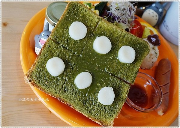 啡文學咖啡館(三店):台中南屯』啡文學大英店║不限時咖啡館,大份量早午餐、輕食、手沖單品咖啡,一個人也可慢活~